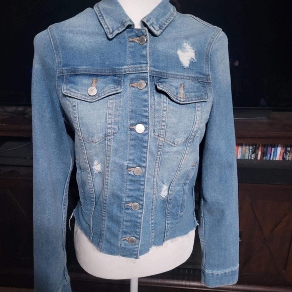 Just USA distressed jean jacket size‎ small